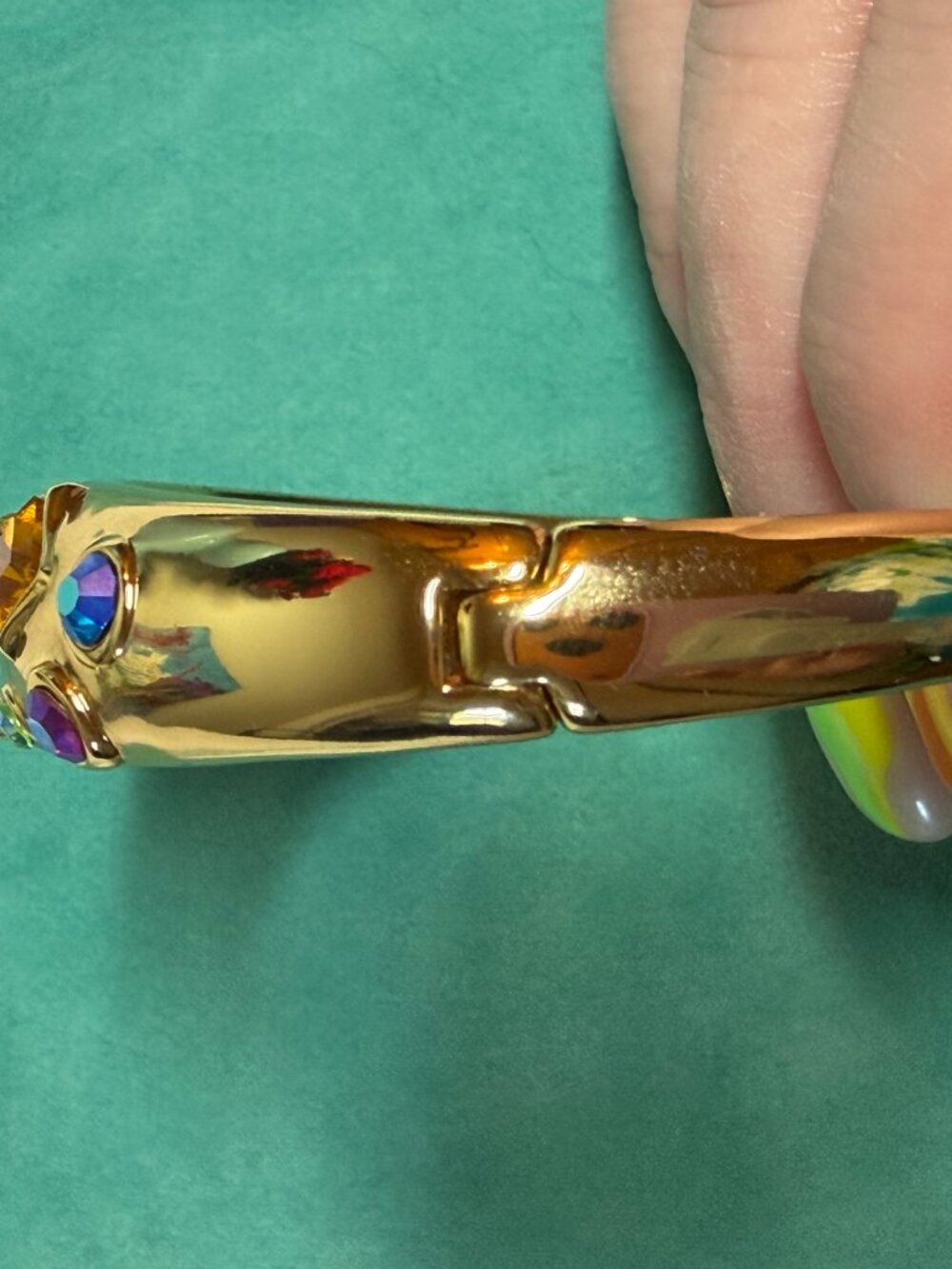 Kurt Geiger London Crystal Mix Bangle Bracelet NWT - Picture 5 of 6